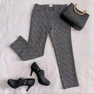 Andrea Jovine Stretch Business Casual Black Plaid Pants Size 8